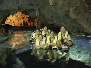 Visitar los mejores cenotes en Cancún