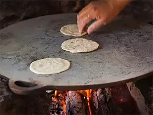 TORTILLAS