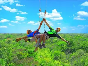 Tulum extreme tirolesas desde la Riviera Maya